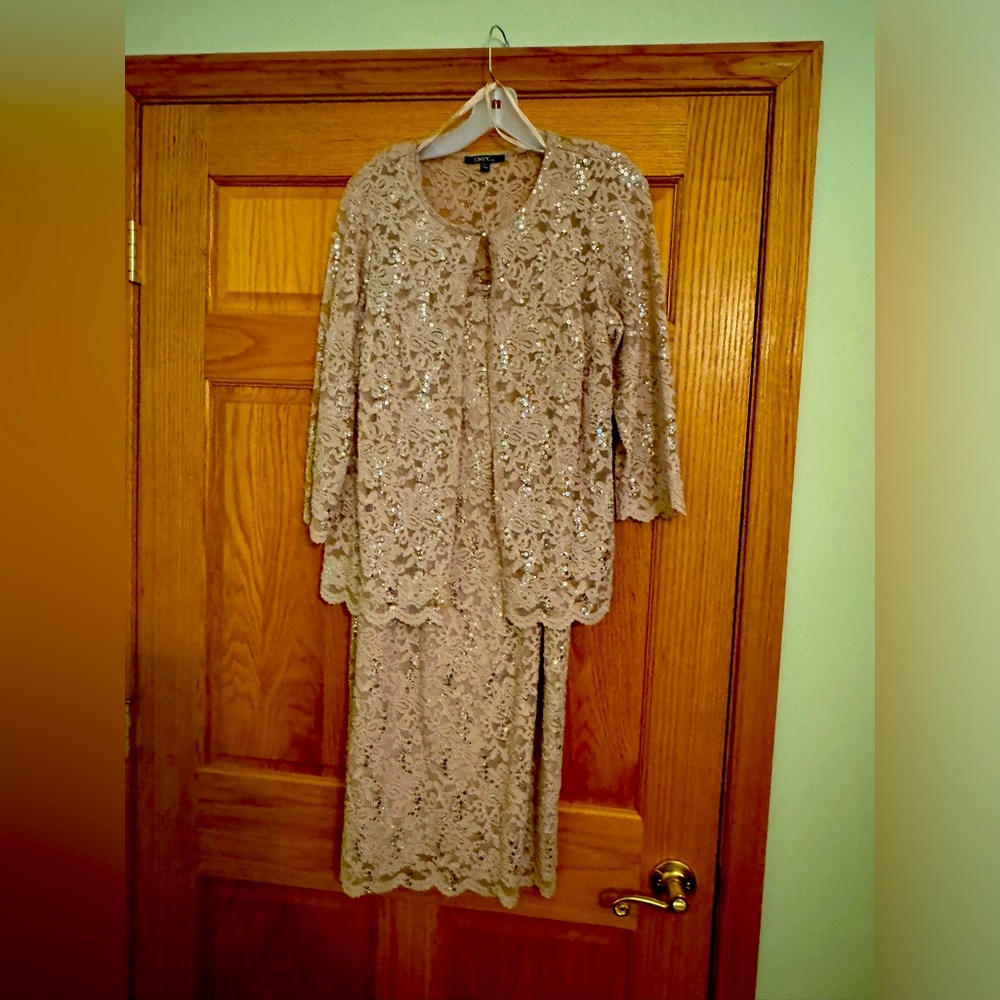 Sequined Formal sleeveless dress w/jacket